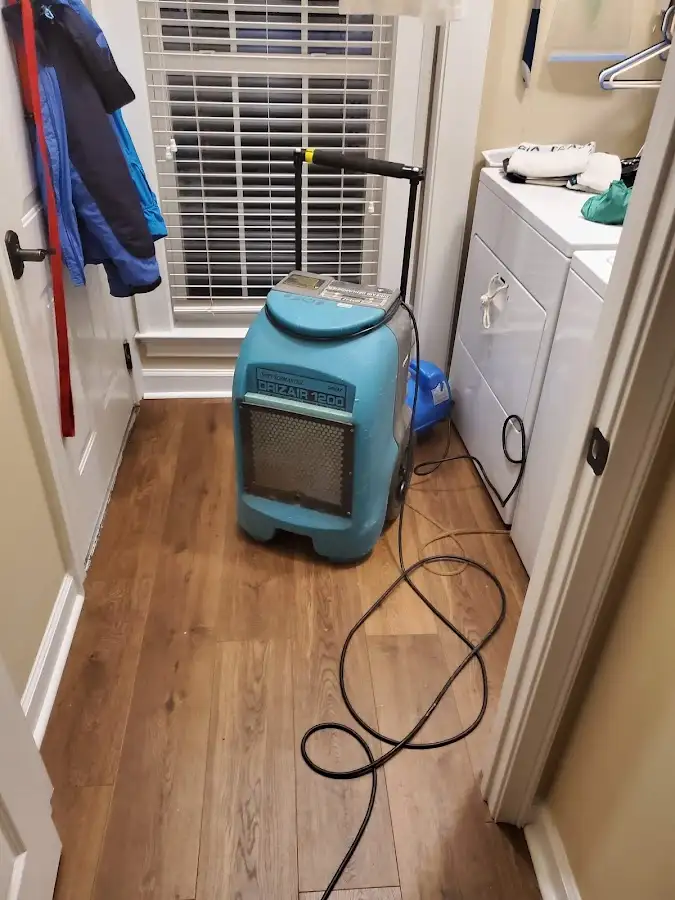 Commercial dehumidifier deployed for Crawl Space Restoration in North Valley